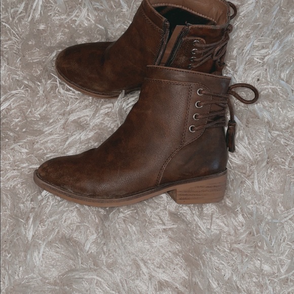 2 Pair of Girls boots size 13 (see pics) - Picture 3 of 4